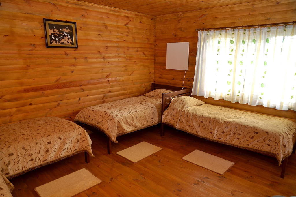 Hotel Slavutich à Nova Kakhovka Chambre photo