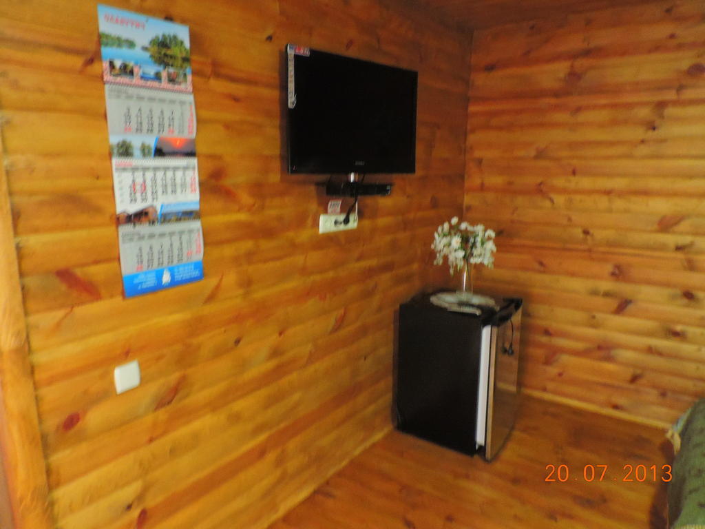 Hotel Slavutich à Nova Kakhovka Chambre photo